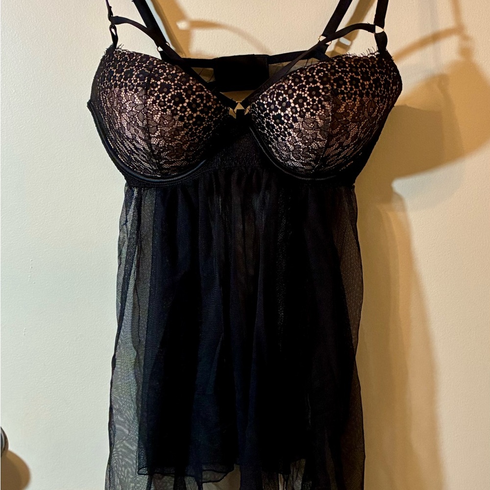 Victoria's Secret “Very Sexy” Strappy Black Lace Sheer Babydoll Lingerie 36D